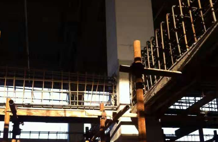 巴彦淖尔一厂房梁柱截面加大施工